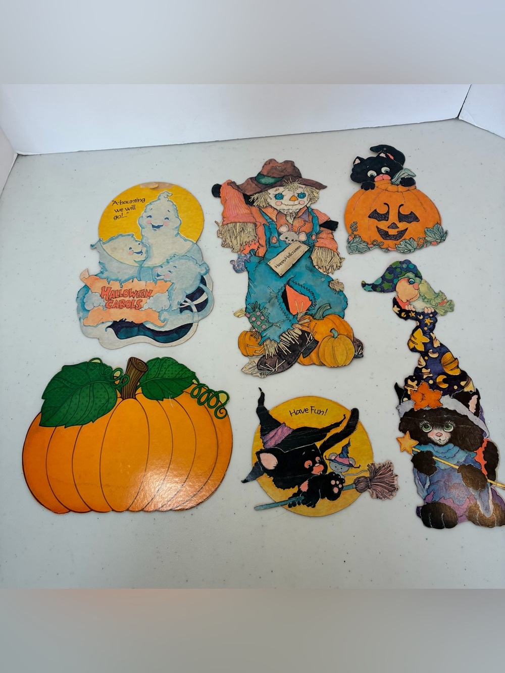 Lot of 6 Vtg Halloween Die Cut Decorations Cat Pumpkin Scarecrow Ghost Sun-fade
